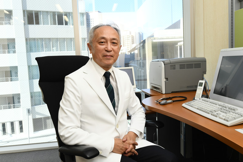 院長 成宮 靖二